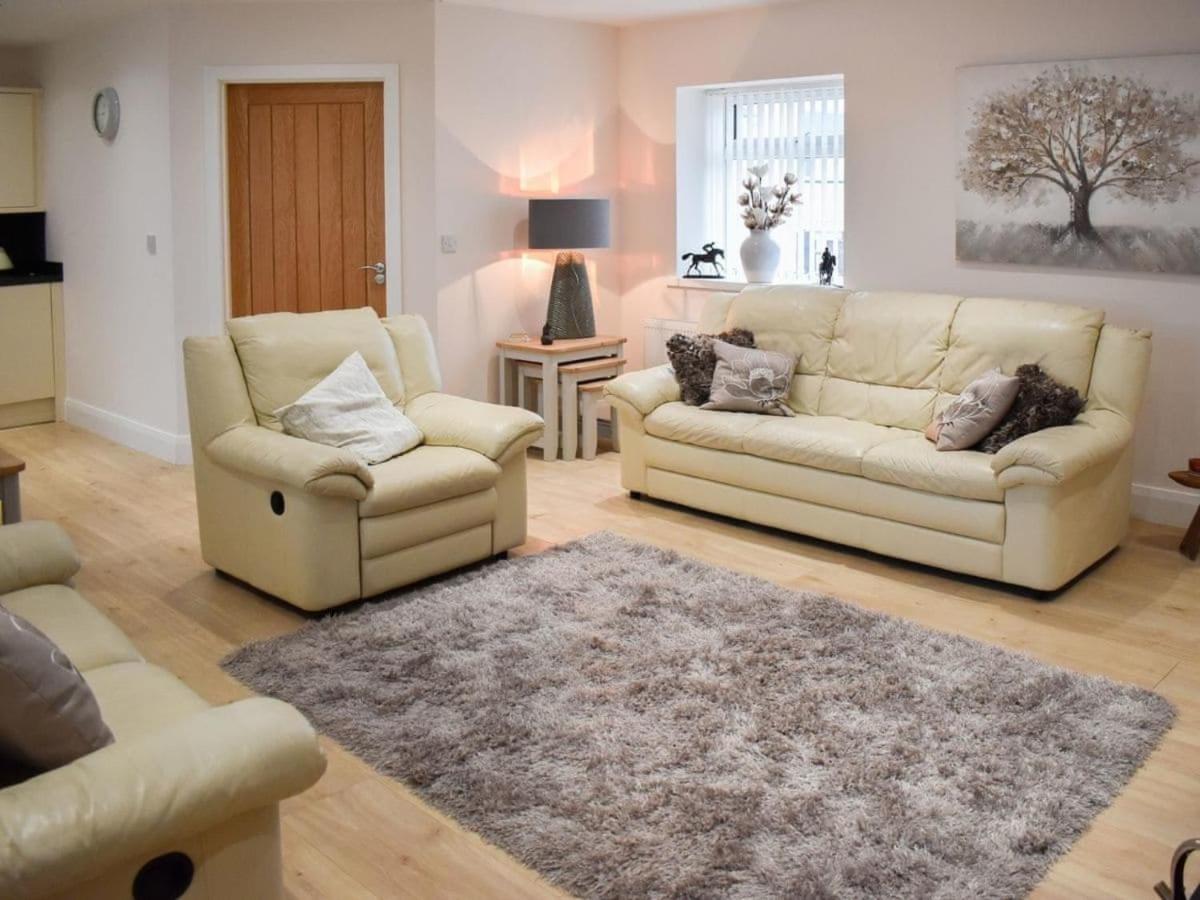 Rose Cottage Captivating 1-Bed Cottage In Bangor Exterior foto